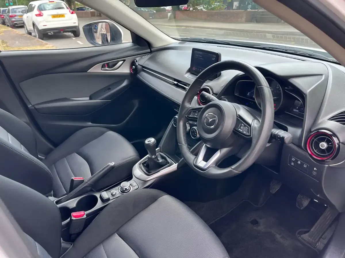 Used Mazda CX-3 105 HP (77 kW) 2018 White SUV