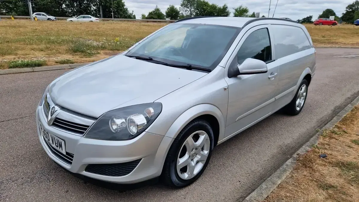 Used Vauxhall Astra Sportive 2011 Silver Van