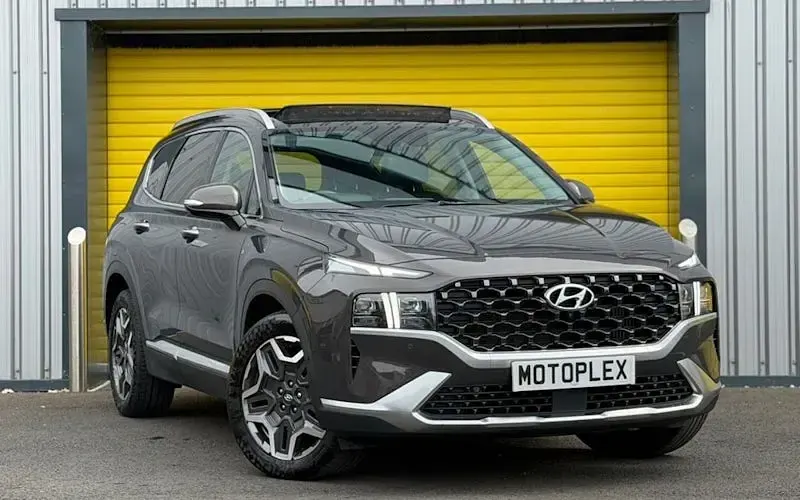 Used Hyundai Santa Fe Ultimate 265 HP (194 kW) 2024 SUV