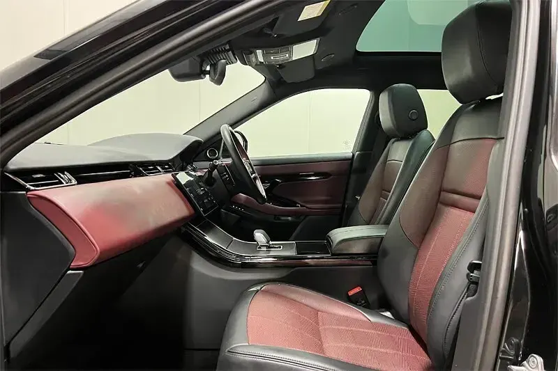 Used Land Rover Range Rover evoque HSE Dynamic 201 HP (147 kW) 2024 Black SUV