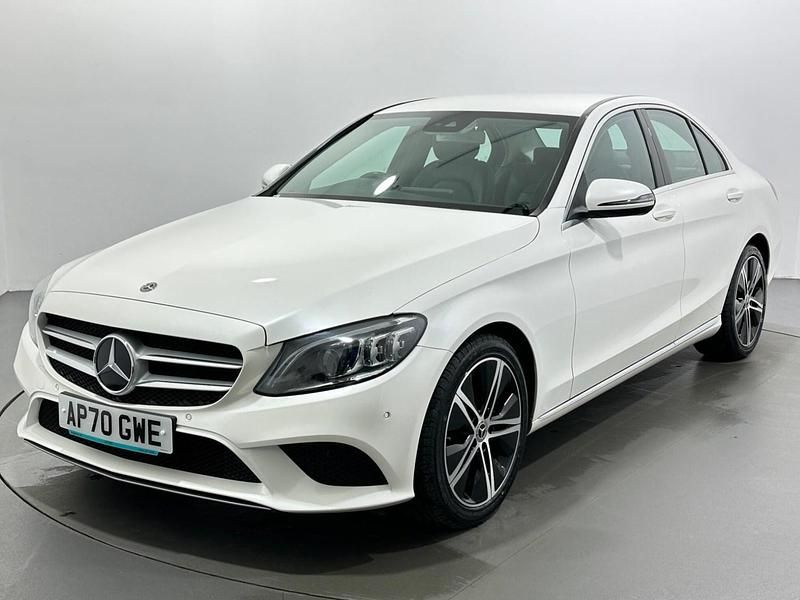 Used Mercedes C220 Sport Edition 194 HP (142 kW) 2019 White Sedan