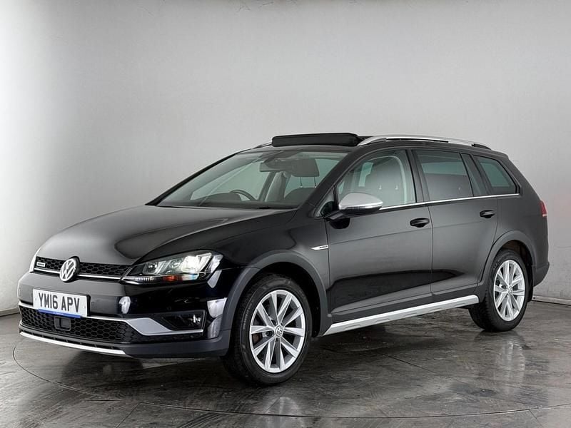 Used VW Golf Alltrack S 152 HP (111 kW) 2016 Black Estate