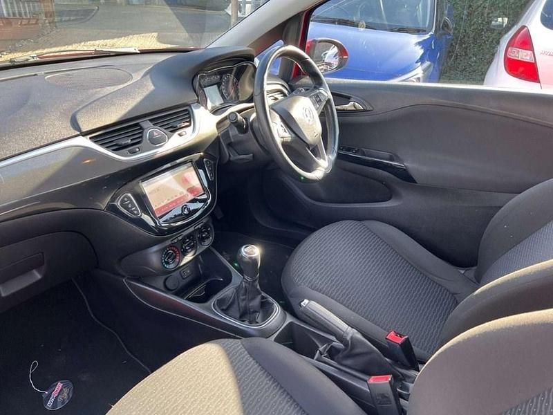 Used Vauxhall Corsa 70 HP (51 kW) 2015 Red Hatchback