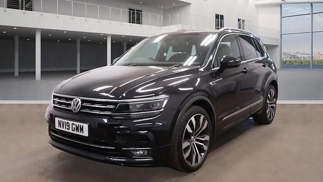 Used VW Tiguan R-line 150 HP (110 kW) 2019 Black SUV