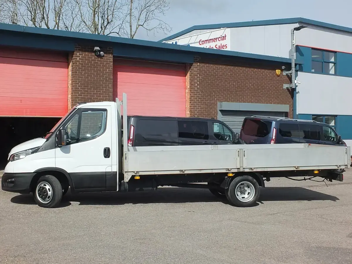 Used Iveco Daily 136 HP (100 kW) 2021 White
