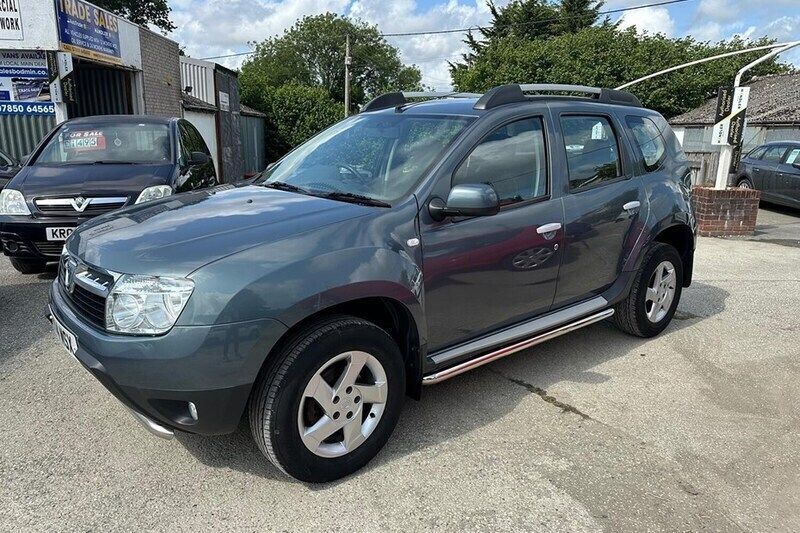 Grey Used 2014 Dacia Duster Lauréate SUV | £3,995 - Image 1/1