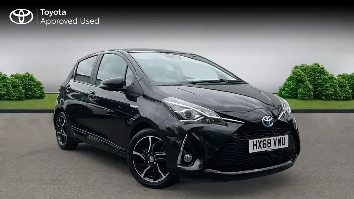 Używany Toyota Yaris Hybrid Design 101 KM (74 kW) 2018 Hatchback