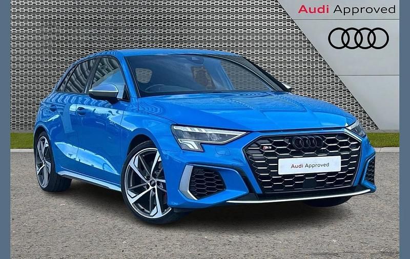 Used Audi S3 Sportback Comfort 310 HP (228 kW) 2023 Blue Hatchback