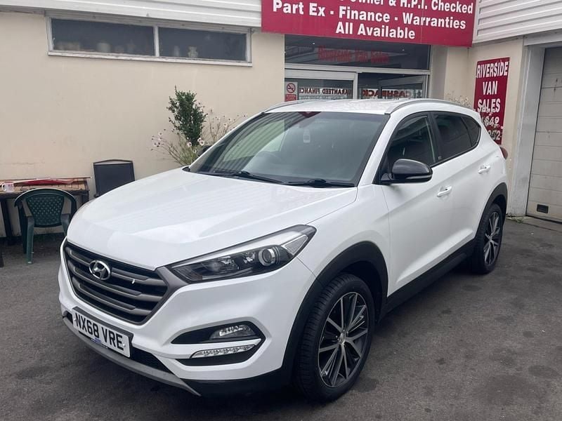 White Used 2018 Hyundai Tucson GO! SUV | £8,995 (Good price) - Image 1/4