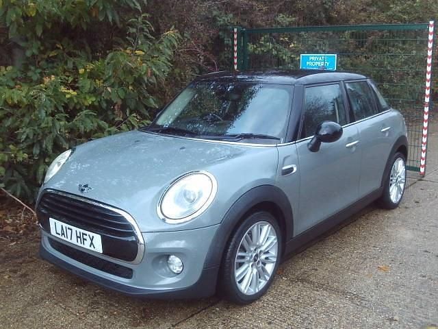 Grey Used 2017 Mini Cooper Hatch Hatchback | £6,495 (Super price) - Image 1/4