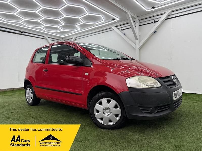 Red Used 2008 VW Fox Hatchback | £1,395 (Fair price) - Image 1/4