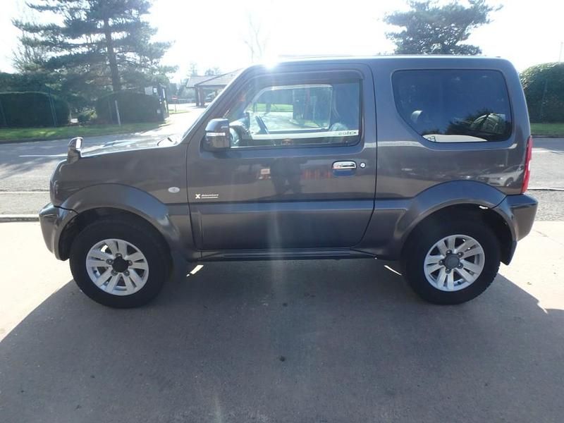 Used Suzuki Jimny Adventure 85 HP (62 kW) 2013 SUV