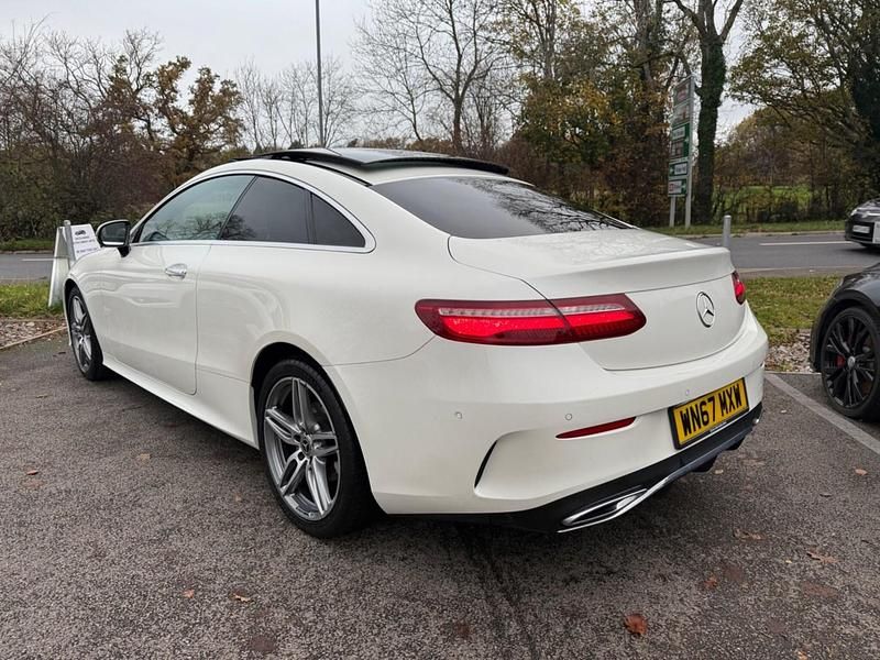 Used Mercedes E220 AMG Line Premium 194 HP (142 kW) 2017 White Coupe
