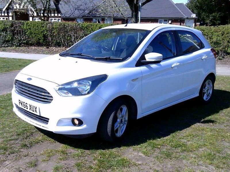 Usado Ford Ka Plus Zetec 2016 Branco Citadino