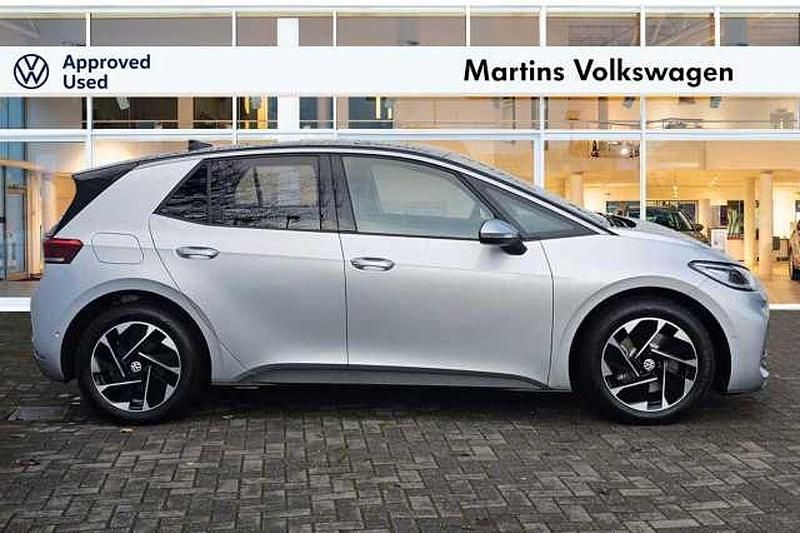 Used VW ID.3 Pro 150 kW (204 HP) 2026 Blue Hatchback
