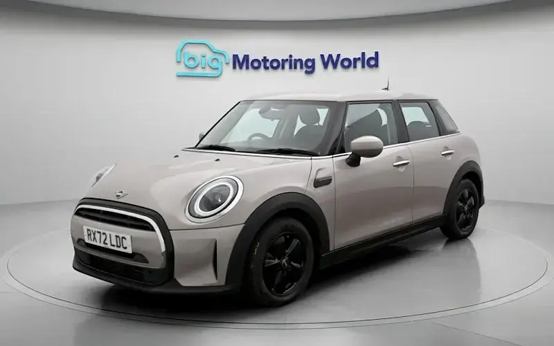 Used Mini Cooper Classic 136 HP (100 kW) 2022 Grey Hatchback
