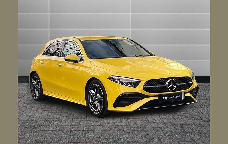 Used Mercedes A200 Executive 161 HP (118 kW) 2023 Yellow Hatchback