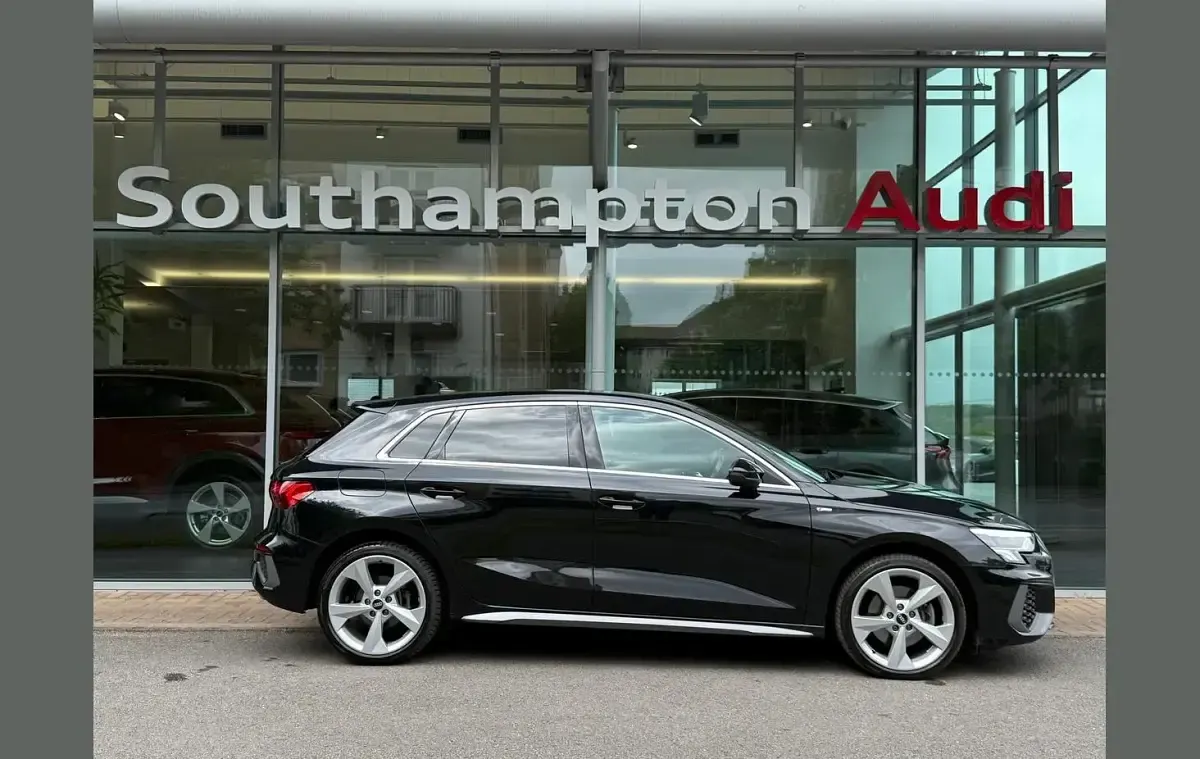 Used Audi A3 e-tron S-Line 200 HP (147 kW) 2023 Black Hatchback
