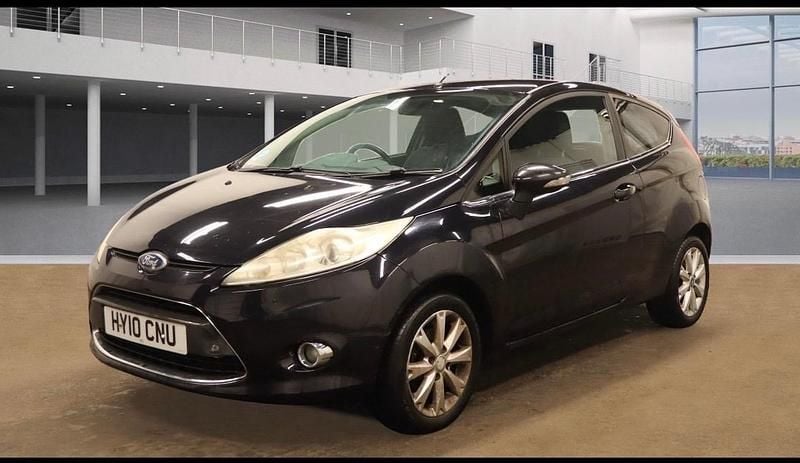 Used Ford Fiesta Zetec 82 HP (60 kW) 2010 Black Hatchback