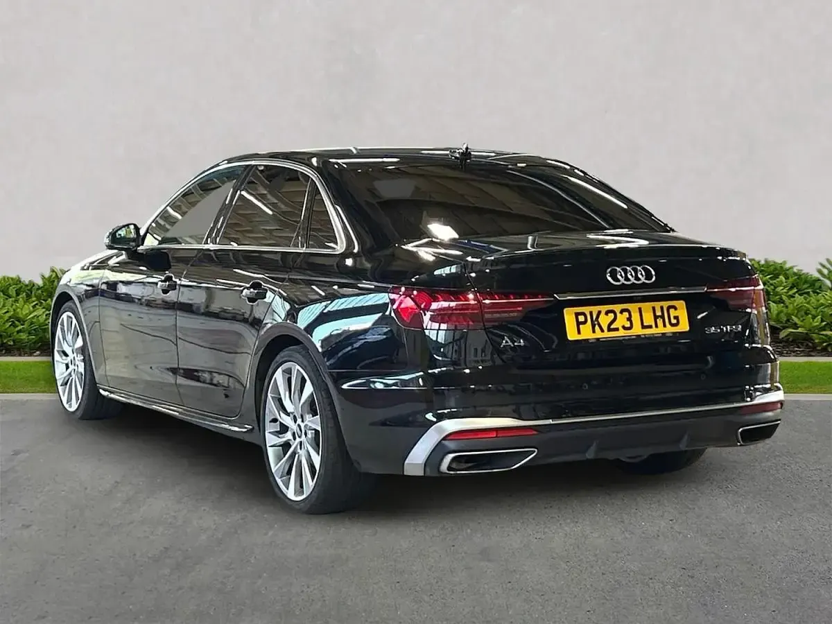 Used Audi A4 S-Line 147 HP (108 kW) 2023 Black Sedan
