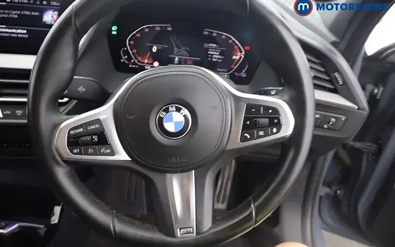 Used BMW 118 M Sport 136 HP (100 kW) 2021 Blue Hatchback