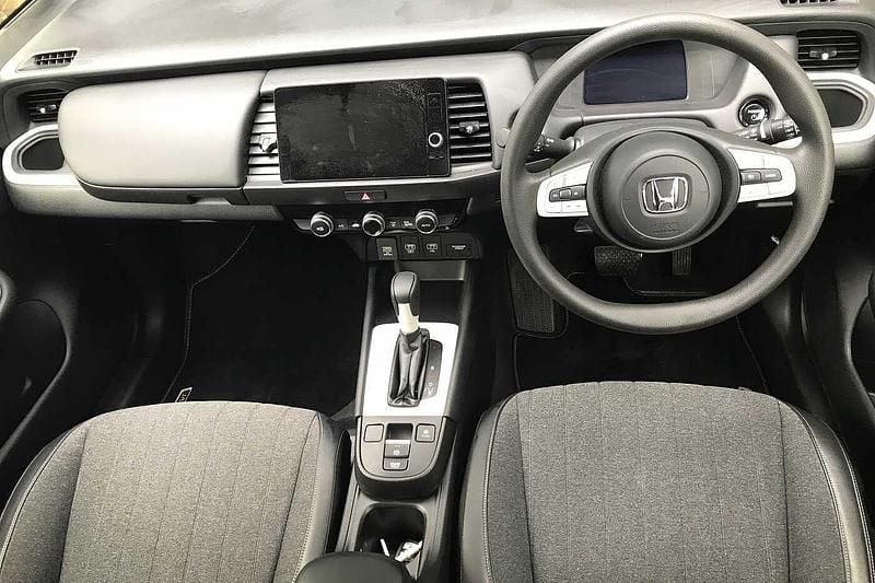 Used Honda Jazz Hybrid 109 HP (80 kW) 2022 Crystal black Hatchback