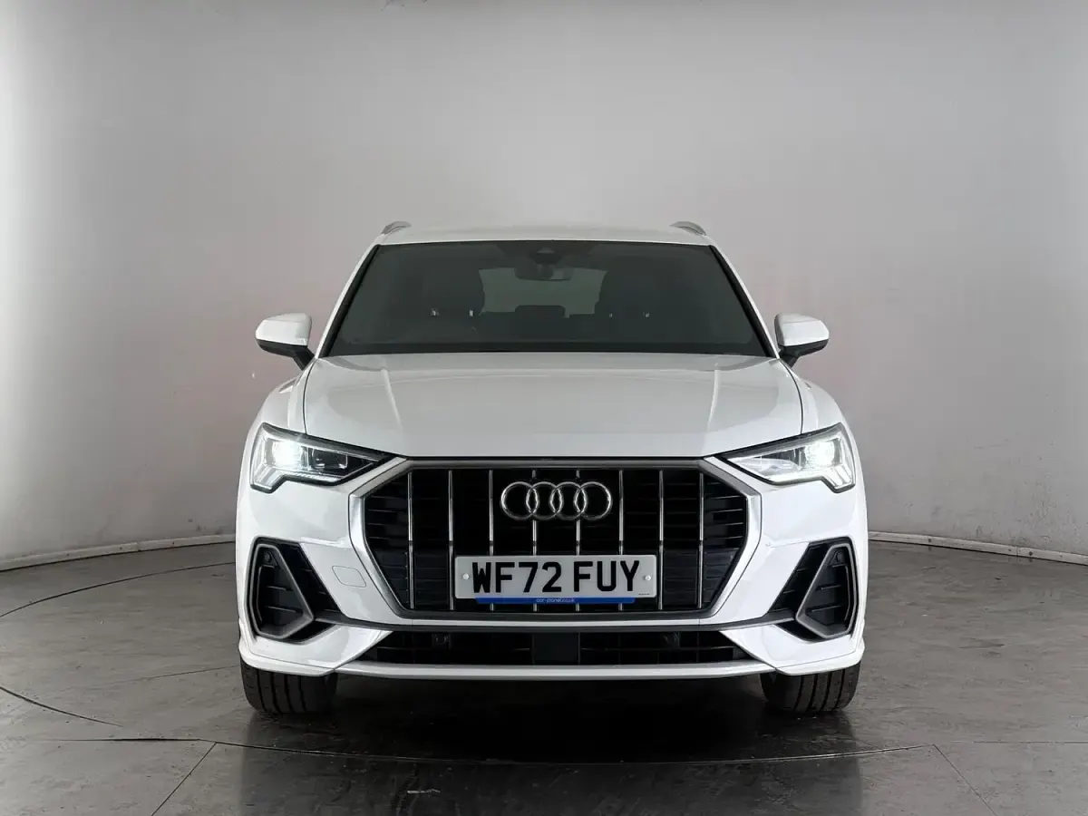 Used Audi Q3 S-Line 150 HP (110 kW) 2022 White SUV