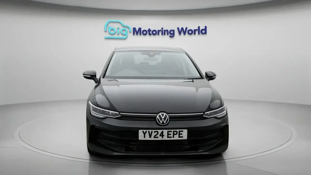 Second-hand VW Golf VIII Match 2024 Negru Hatchback