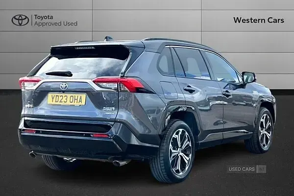 Used Toyota RAV4 218 HP (160 kW) 2023 Grey/black SUV