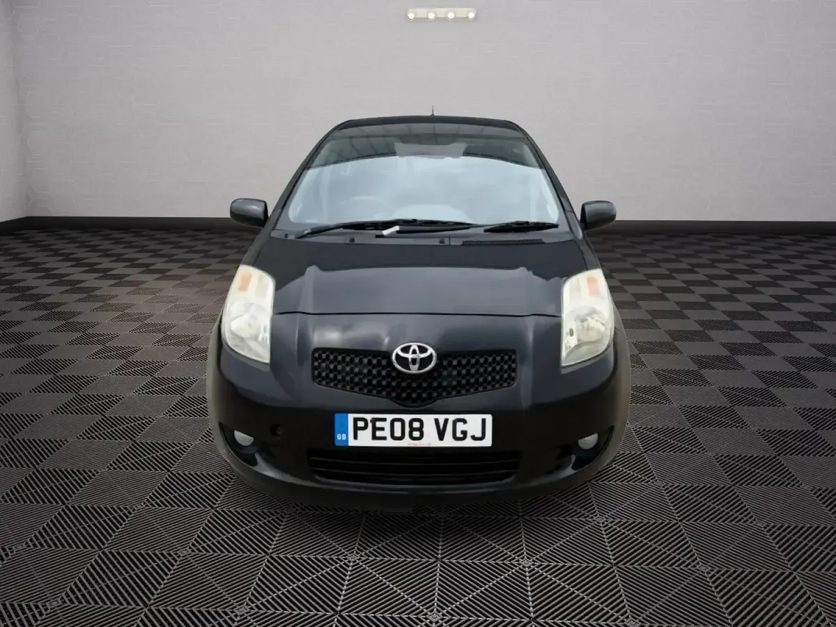 Used Toyota Yaris 87 HP (63 kW) 2008 Black Hatchback