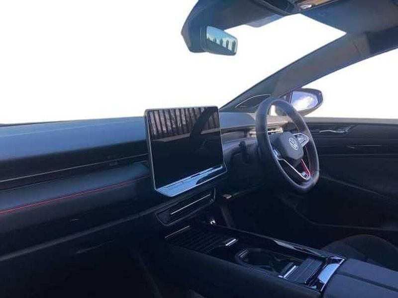 New VW ID.7 GTX 250 kW (340 HP) 2026 Blue Hatchback