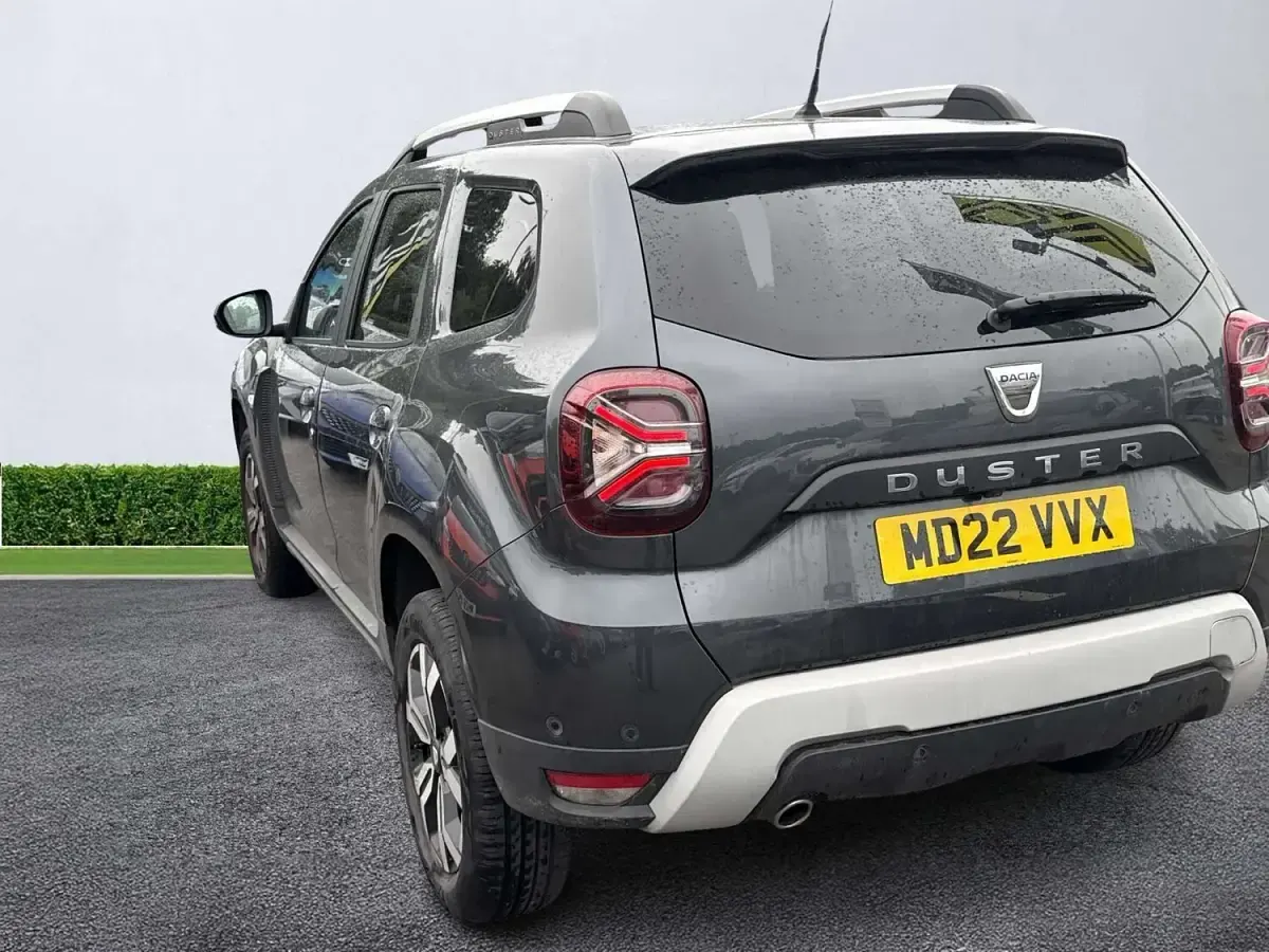 Used Dacia Duster Prestige 150 HP (110 kW) 2022 Grey SUV