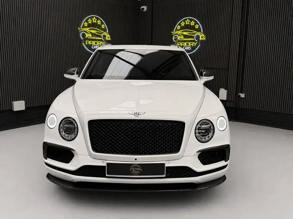 Used Bentley Bentayga 2018 White SUV