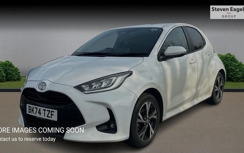 Used Toyota Yaris Hybrid Design 116 HP (85 kW) 2026 Hatchback