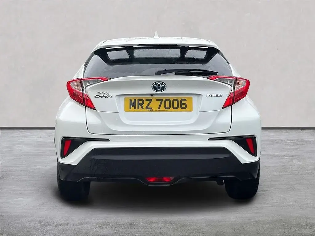 Usado Toyota C-HR 2017 Branco SUV