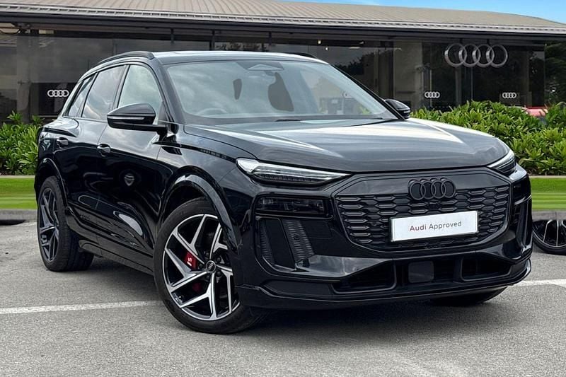 Black Used 2024 Audi SQ6 e-tron Advanced SUV | £58,990 - Image 1/4