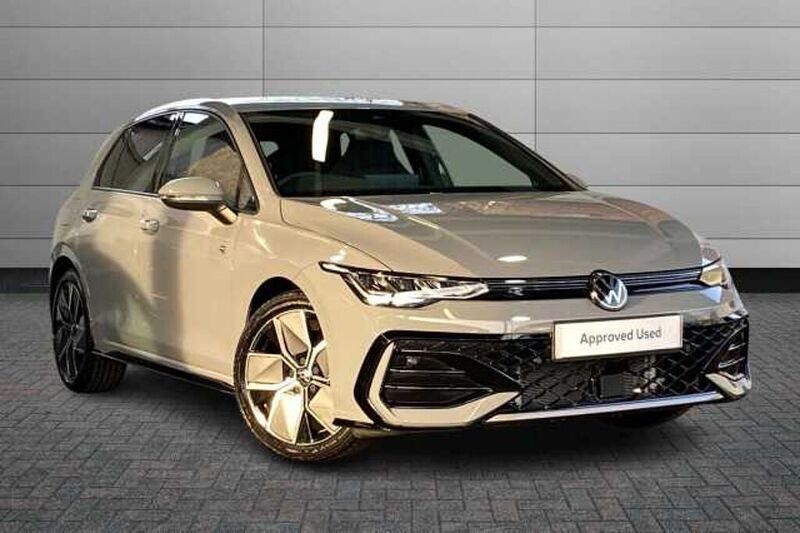 Used 2025 VW Golf VIII R-line | £30,995 (Expensive) - Image 1/4