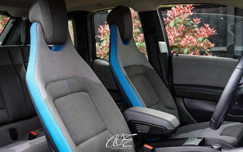 Usado BMW i3 Comfort Edition 125 kW (170 HP) 2022 Preto Citadino