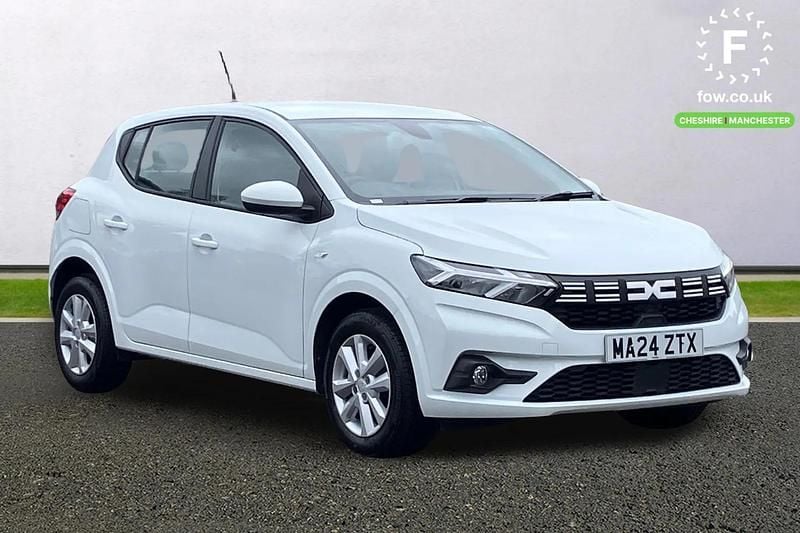 White Used 2024 Dacia Sandero Expression Hatchback | £12,799 (Fair price) - Image 1/4