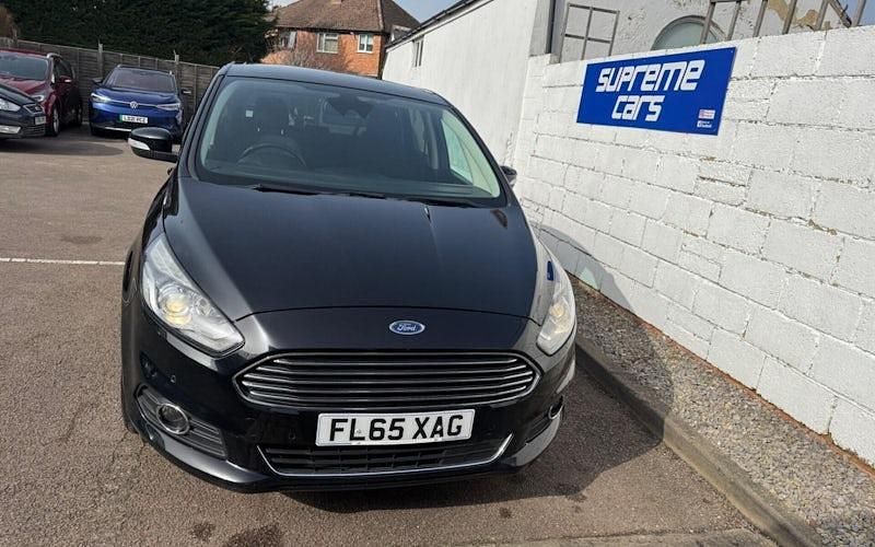 Used Ford S-MAX Titanium 150 HP (110 kW) 2018 MPV