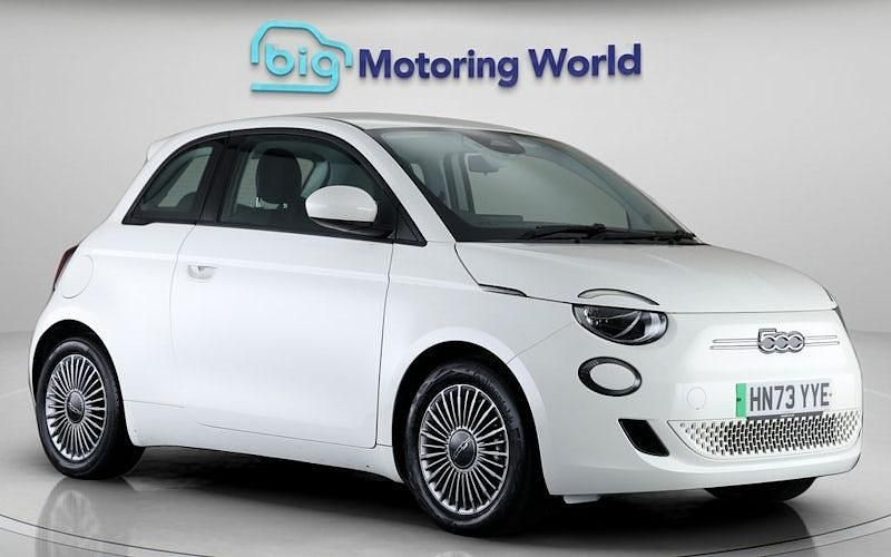 Used Fiat 500e 69 kW (95 HP) 2024 White Hatchback