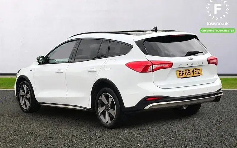 Używany Ford Focus Active 120 KM (88 kW) 2020 Biały Kombi