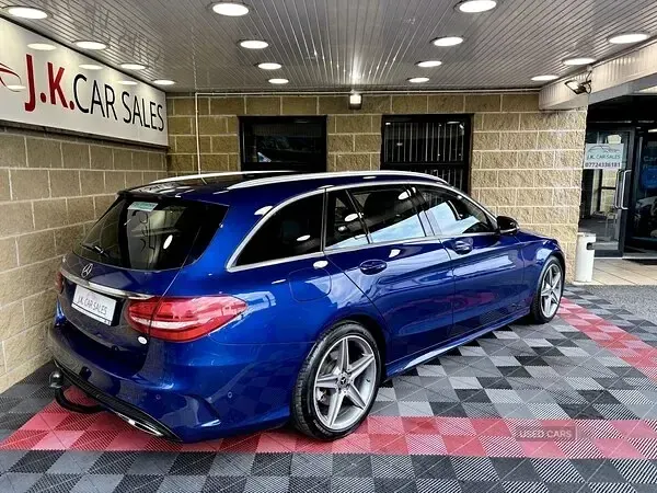 Used Mercedes C220 AMG line 168 HP (123 kW) 2018 Blue Estate