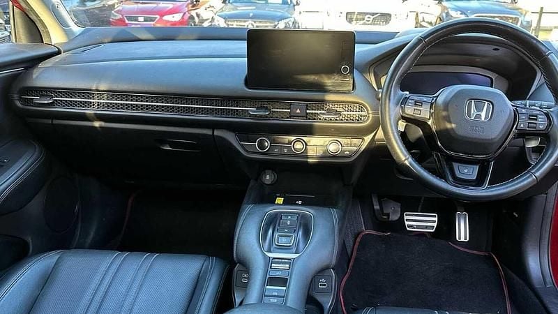 Used Honda ZR-V Advance 184 HP (135 kW) 2024 Red SUV