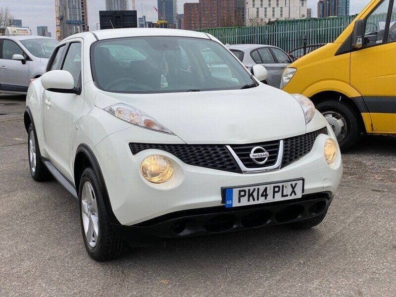 White Used 2014 Nissan Juke Visia SUV | £4,195 (Fair price) - Image 1/4