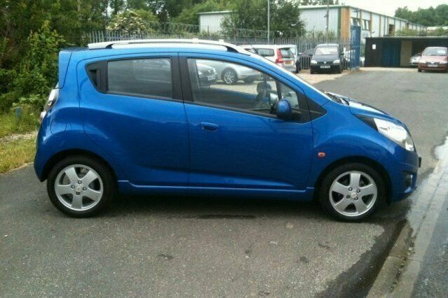 Used Chevrolet Spark 2011 Hatchback