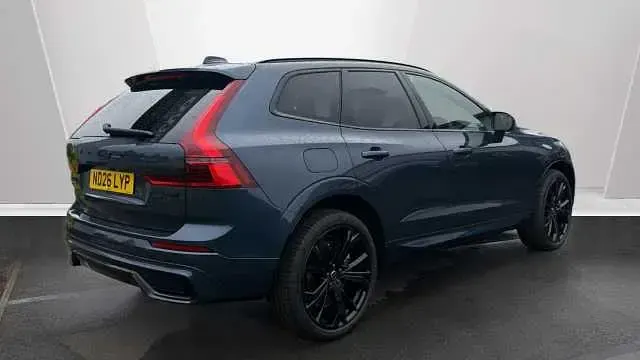 New Volvo XC60 Plus 250 HP (183 kW) 2026 White SUV