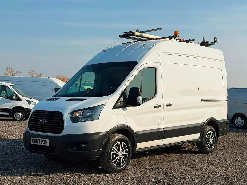 Used Ford Transit 170 HP (125 kW) 2017 White Van