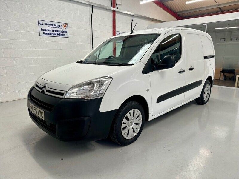 White Used 2015 Citroën Berlingo MPV | £3,450 (Fair price) - Image 1/4