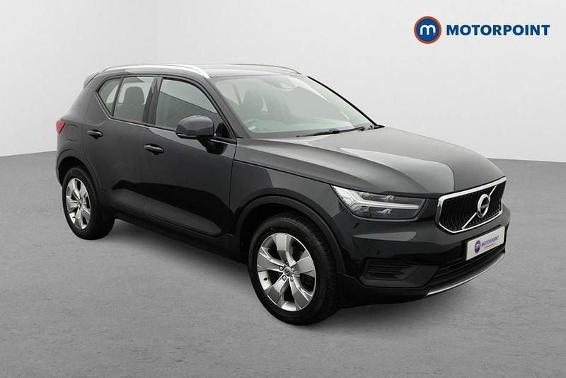 Black Used 2021 Volvo XC40 Momentum SUV | £19,699 (Fair price) - Image 1/4